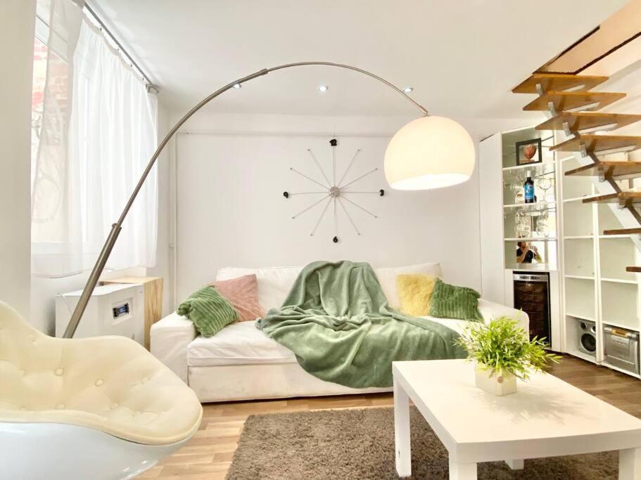 Stay Cool! Apartment With Sauna And Private Garden Budapest Exterior photo